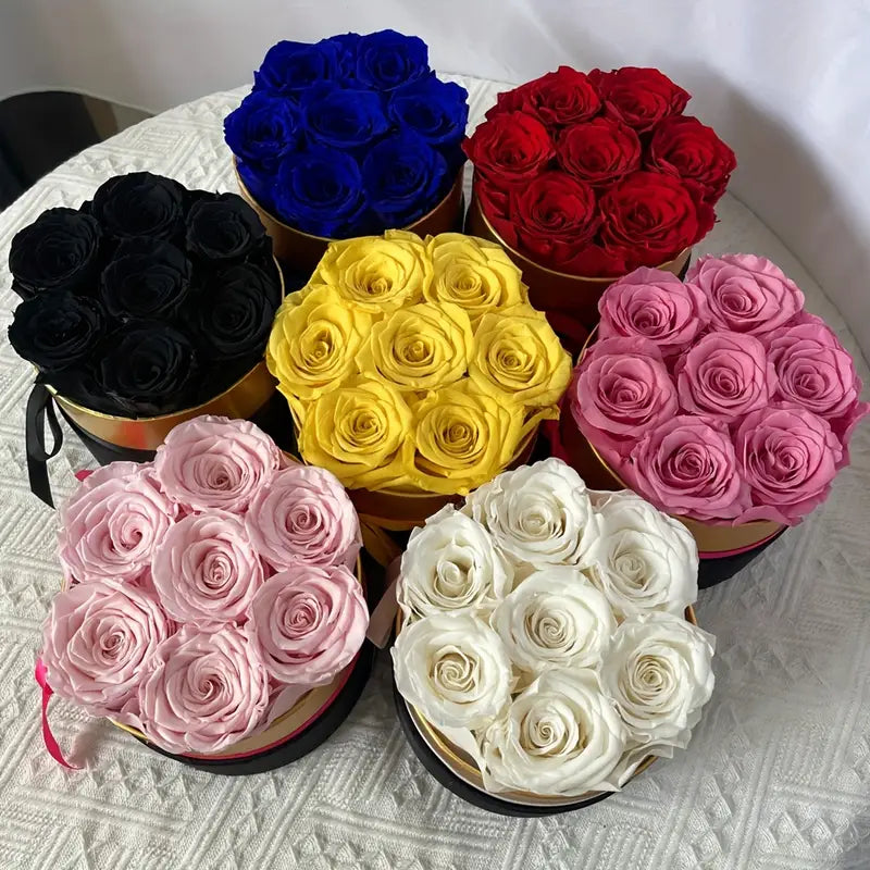 7 natural Eternal flowers in Round box - forever roses